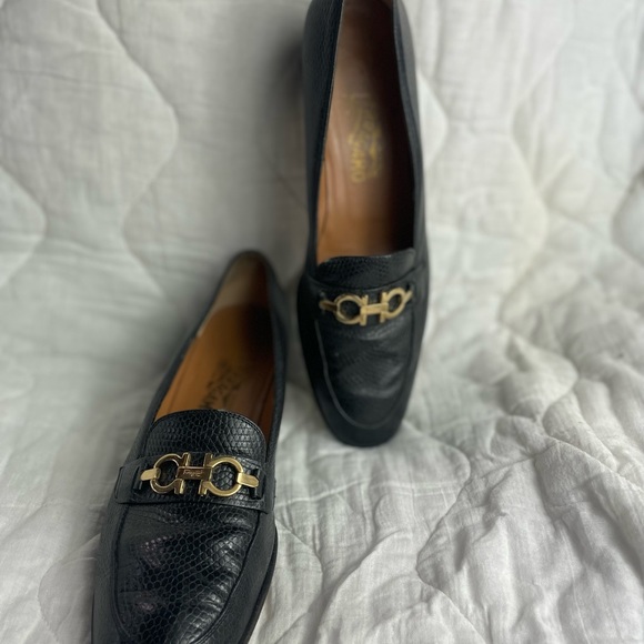 Salvatore Ferragamo 1980s Lizard Skin Heels - Picture 2 of 7